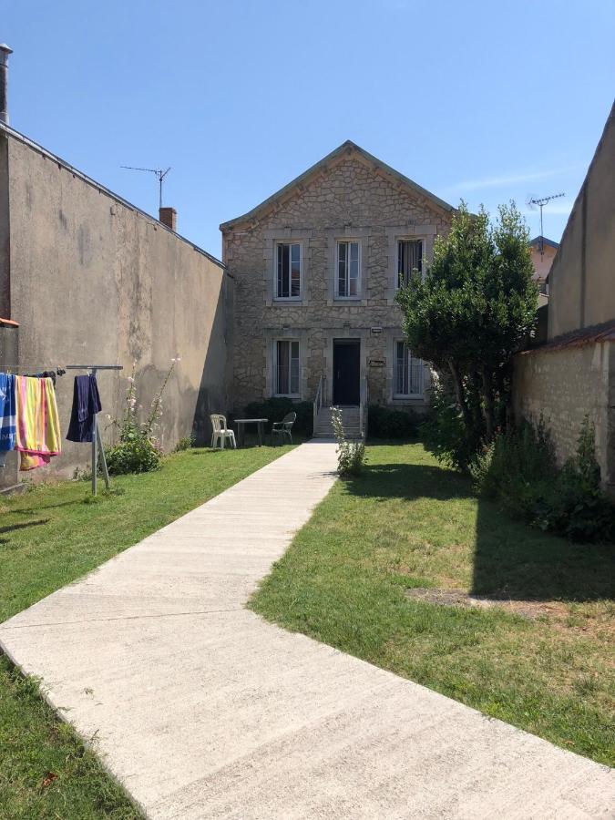 Hotel Le Rayon de Soleil Châtelaillon-Plage Exterior foto